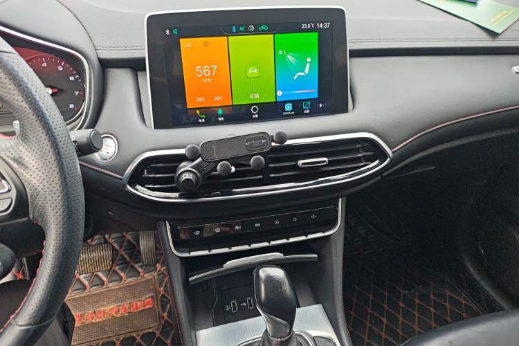 Used MG HS 2019 20T Automatic Two-Wheel Drive Trophy Super Sport Version China VI Standard Audio And AC Panel