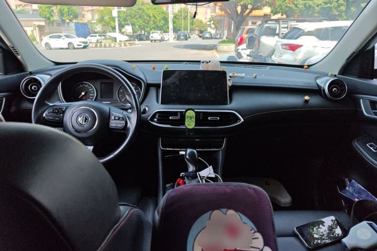 Used MG HS 2019 20T Automatic Two-Wheel Drive Luxury Edition China VI Standard Center Console