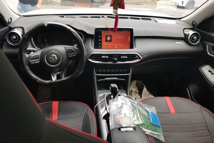 Used MG HS 2019 30T Automatic 2WD Trophy Enhanced Version China VI Standard Center Console