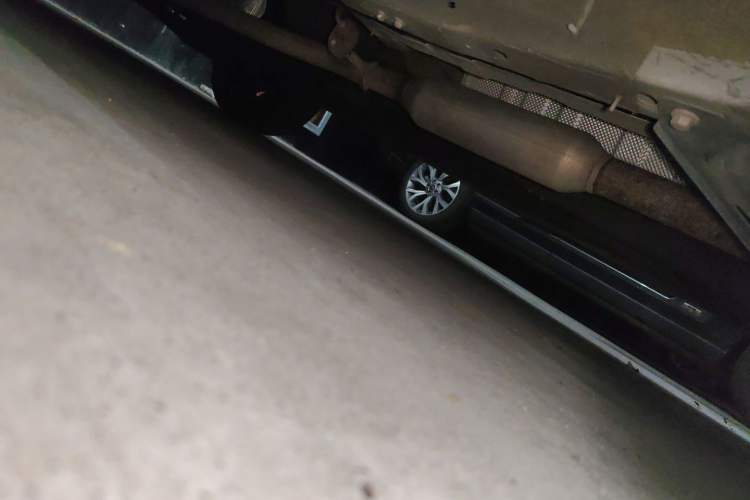 Used MG HS 2019 20T Automatic Two-Wheel Drive Trophy Super Sport Version China VI Standard Chassis Front Right