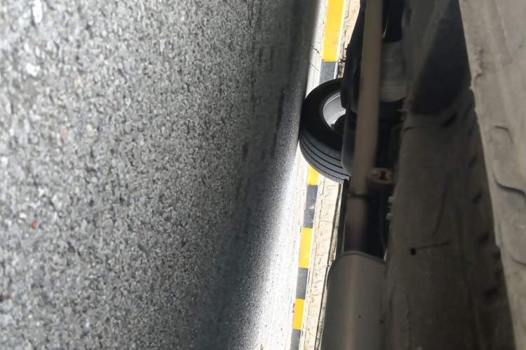 Used MG HS 2019 30T Automatic 2WD Trophy Supreme Edition China VI Standard Chassis Front Right