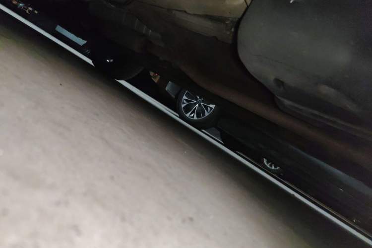 Used MG HS 2019 20T Automatic Two-Wheel Drive Trophy Super Sport Version China VI Standard Chassis Rear Left