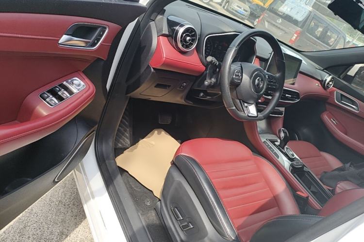 Used MG HS 2019 20T Automatic Two-Wheel Drive Trophy Super Sport Version China VI Standard Driver Seat
