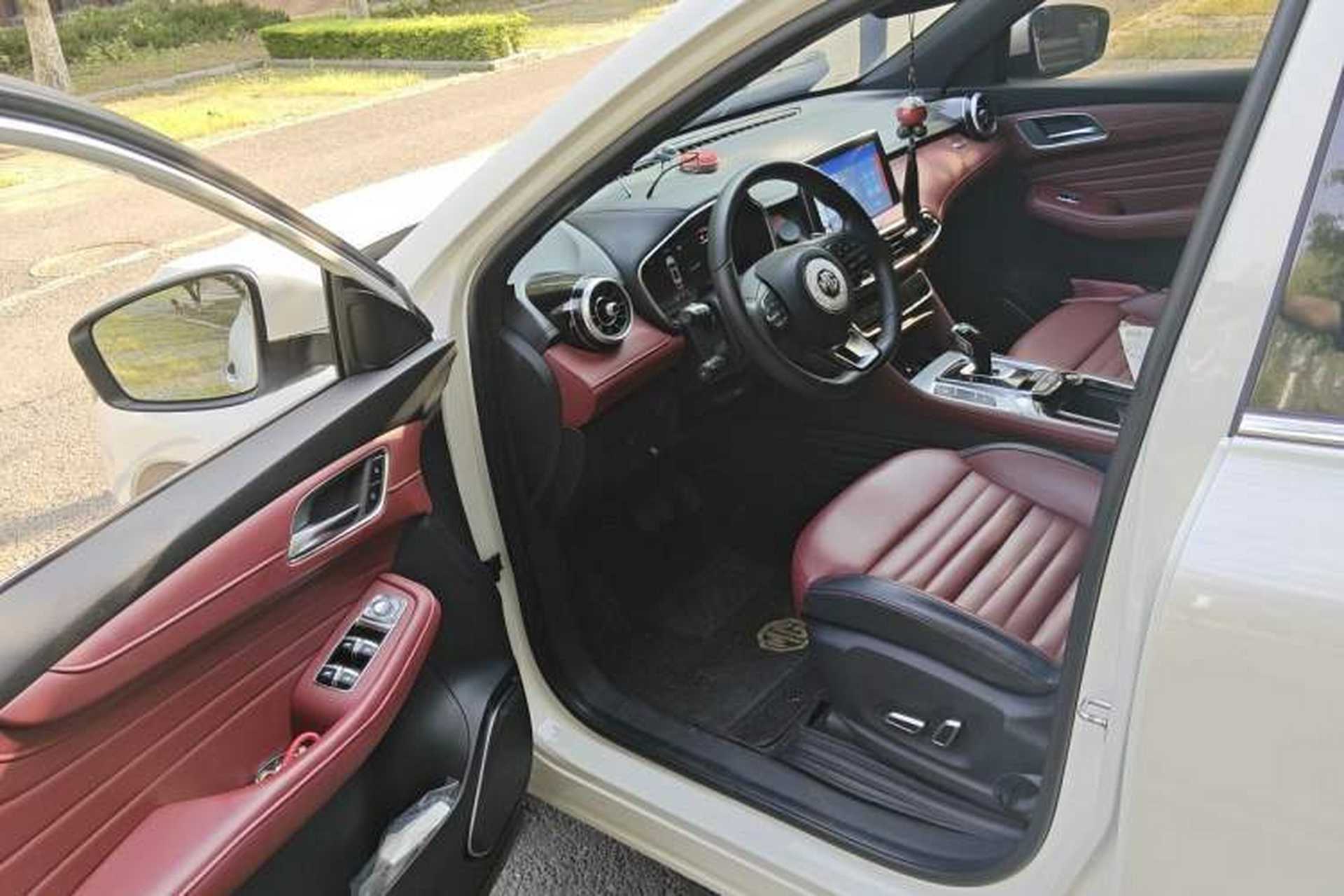 Used MG HS 2019 30T Automatic 2WD Trophy Enhanced Version China VI Standard Driver Seat
