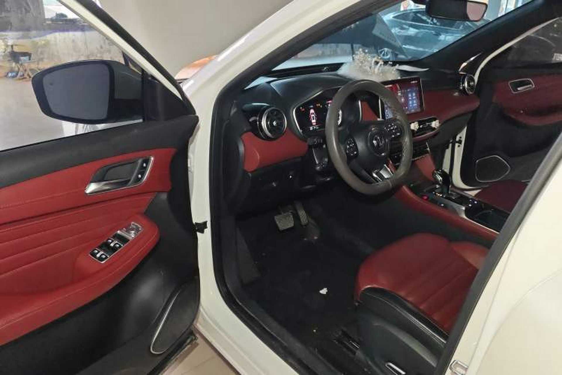 Used MG HS 2019 30T Automatic 2WD Trophy Enhanced Version China VI Standard Driver Seat