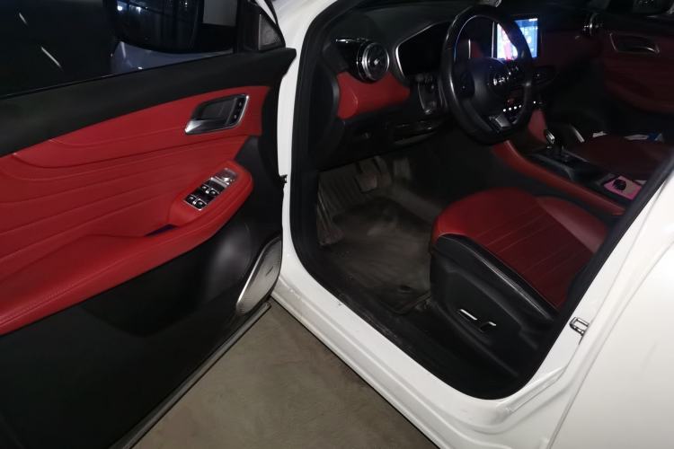 Used MG HS 2019 30T Automatic 2WD Trophy Supreme Edition China VI Standard Driver Seat