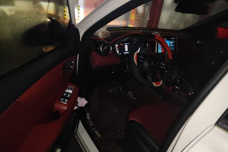 Used MG HS 2019 30T Automatic 2WD Trophy Enhanced Version China VI Standard Driver Seat
