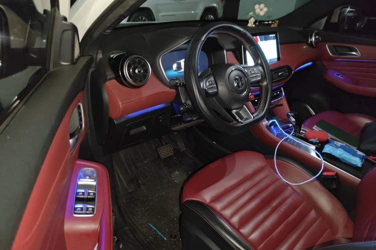 Used MG HS 2019 30T Automatic 2WD Trophy Supreme Edition China VI Standard Driver Seat