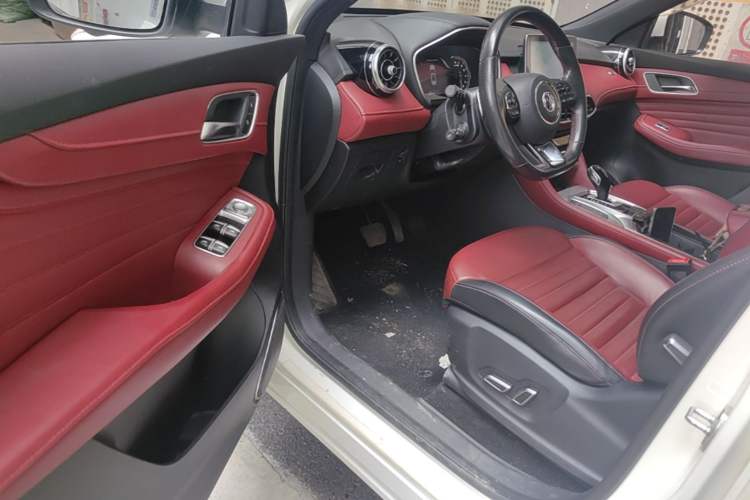 Used MG HS 2019 30T Automatic 2WD Trophy Enhanced Version China VI Standard Driver Seat