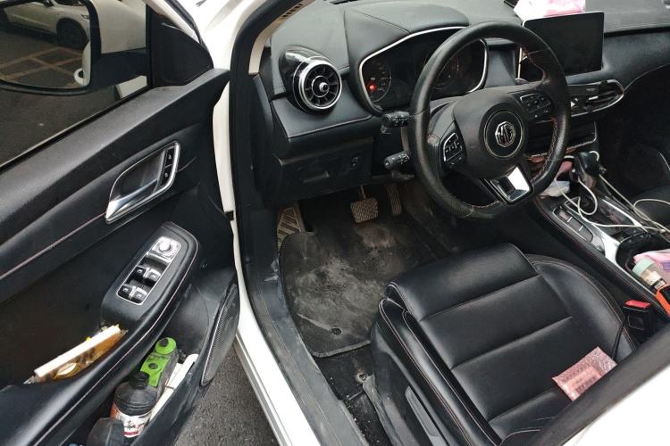 Used MG HS 2019 20T Automatic Two-Wheel Drive Luxury Edition China VI Standard Driver Seat