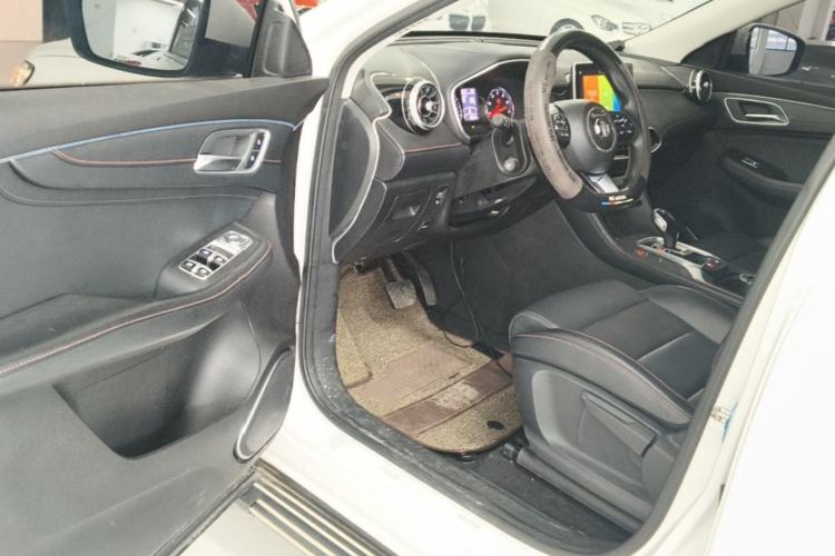 Used MG HS 2019 20T Automatic Two-Wheel Drive Luxury Edition China VI Standard Driver Seat