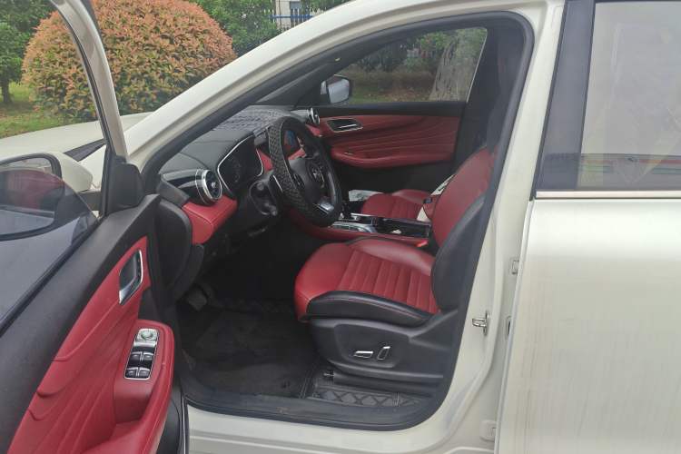 Used MG HS 2019 30T Automatic 2WD Trophy Enhanced Version China VI Standard Driver Seat