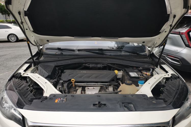 Used MG HS 2019 30T Automatic 2WD Trophy Enhanced Version China VI Standard Engine Bay