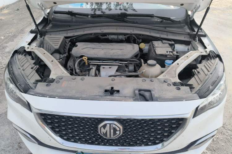 Used MG HS 2019 30T Automatic 2WD Trophy Enhanced Version China VI Standard Engine Bay