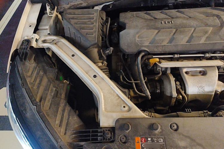 Used MG HS 2019 30T Automatic 2WD Trophy Enhanced Version China VI Standard Engine Bay Right