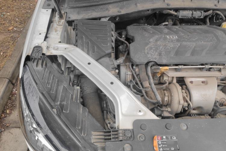 Used MG HS 2019 30T Automatic 2WD Trophy Supreme Edition China VI Standard Engine Bay Right