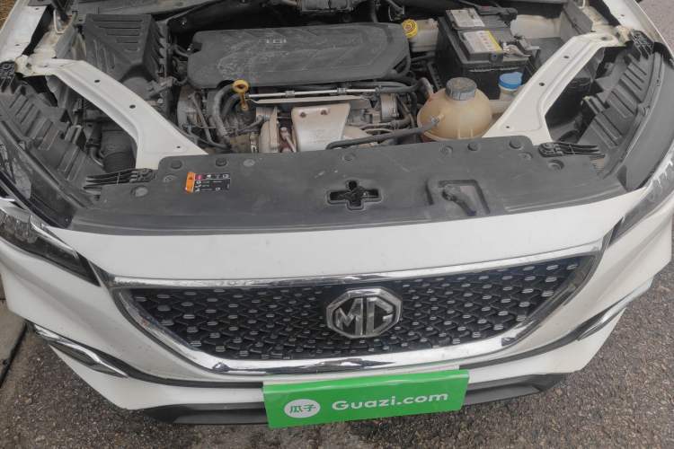 Used MG HS 2019 30T Automatic 2WD Trophy Supreme Edition China VI Standard Engine Bay