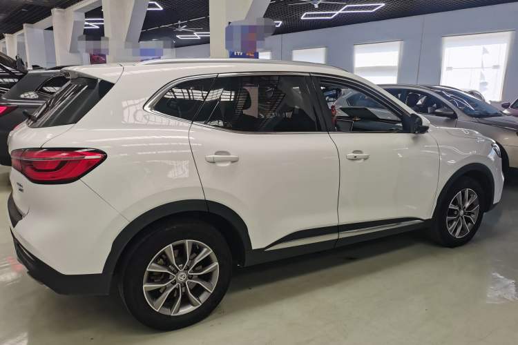 Used MG HS 2019 20T Automatic Two-Wheel Drive Luxury Edition China VI Standard Exterior 3