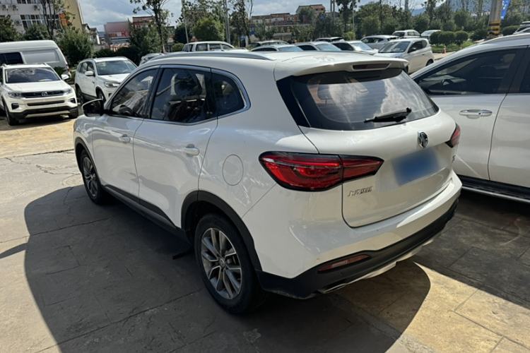Used MG HS 2019 20T Manual Two-Wheel Drive Luxury Edition China VI Standard Exterior 3