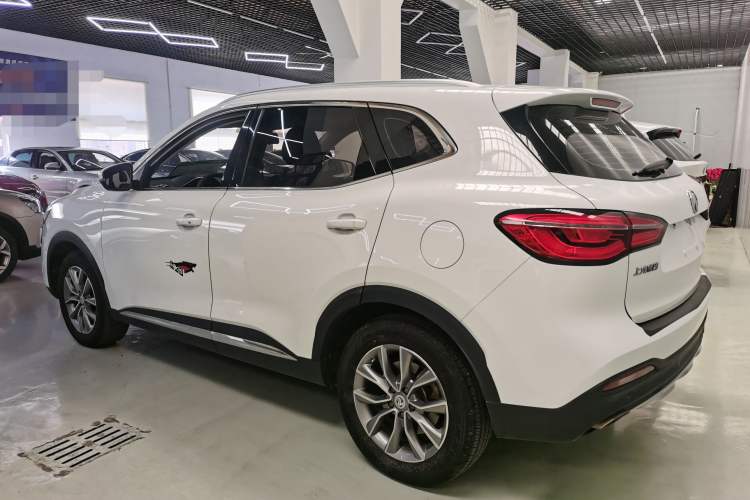 Used MG HS 2019 20T Automatic Two-Wheel Drive Luxury Edition China VI Standard Exterior 4