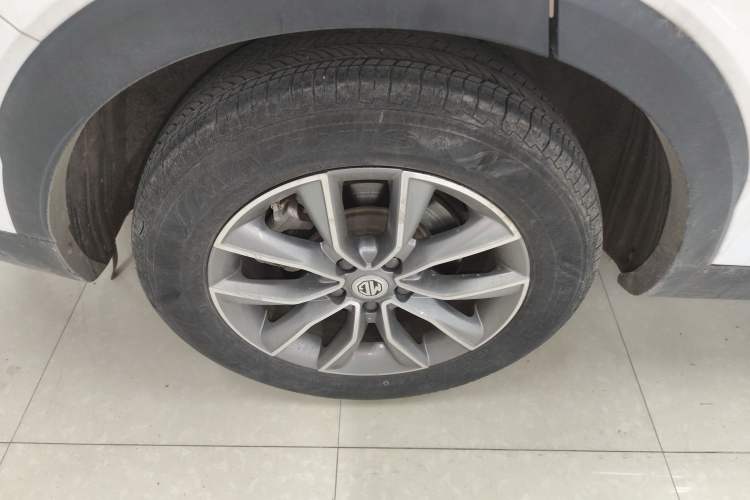 Used MG HS 2019 20T Automatic Two-Wheel Drive Luxury Edition China VI Standard Exterior 5