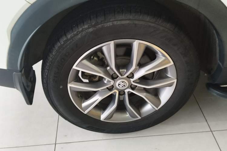 Used MG HS 2019 20T Automatic Two-Wheel Drive Luxury Edition China VI Standard Exterior 5