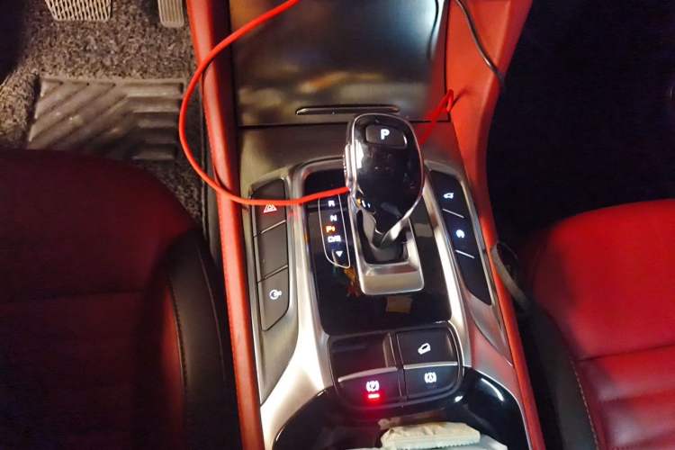 Used MG HS 2019 30T Automatic 2WD Trophy Enhanced Version China VI Standard Gear Lever