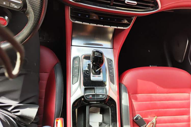 Used MG HS 2019 30T Automatic 2WD Trophy Supreme Edition China VI Standard Gear Lever