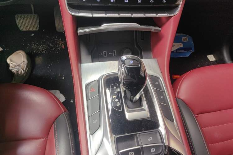 Used MG HS 2019 30T Automatic 2WD Trophy Enhanced Version China VI Standard Gear Lever