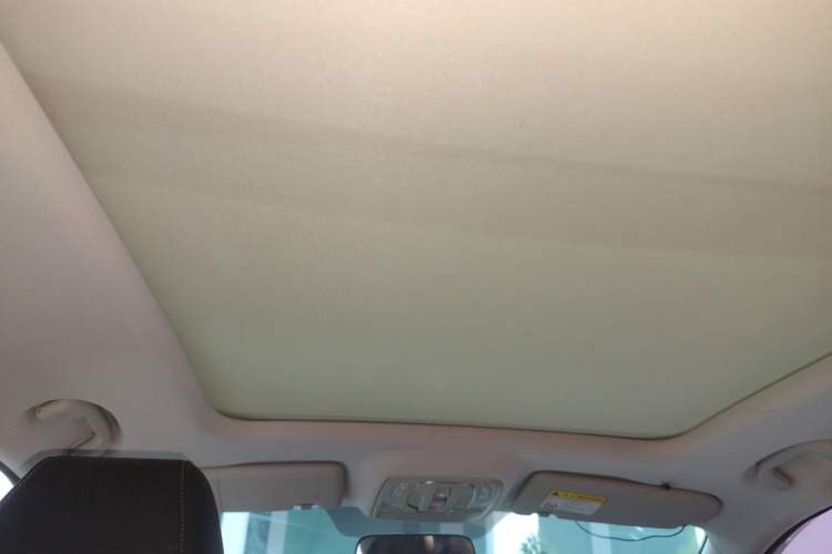 Used MG HS 2019 20T Automatic Two-Wheel Drive Luxury Edition China VI Standard Headliner