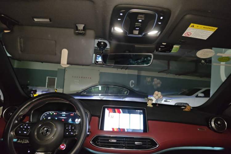 Used MG HS 2019 30T Automatic 2WD Trophy Supreme Edition China VI Standard Headliner