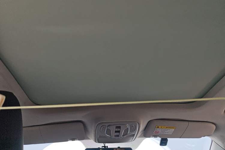 Used MG HS 2019 20T Automatic Two-Wheel Drive Trophy Super Sport Version China VI Standard Headliner