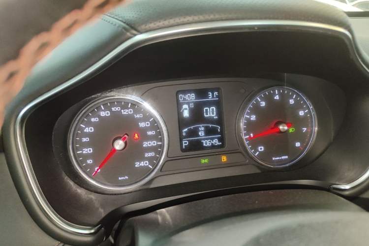 Used MG HS 2019 20T Automatic Two-Wheel Drive Luxury Edition China VI Standard Instrument Cluster