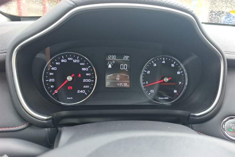 Used MG HS 2019 20T Automatic Two-Wheel Drive Luxury Edition China VI Standard Instrument Cluster