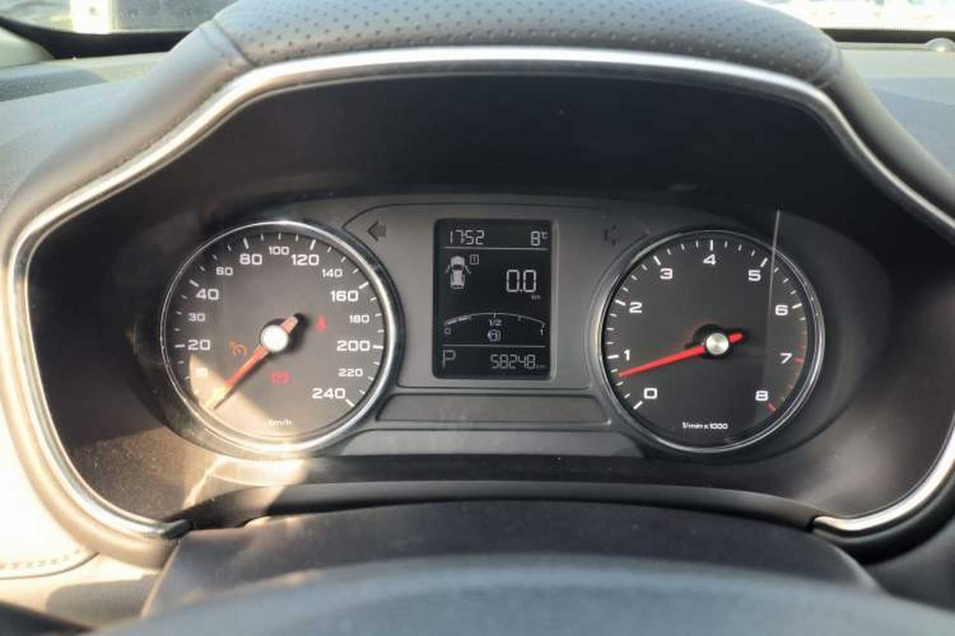 Used MG HS 2019 20T Automatic Two-Wheel Drive Luxury Edition China VI Standard Instrument Cluster
