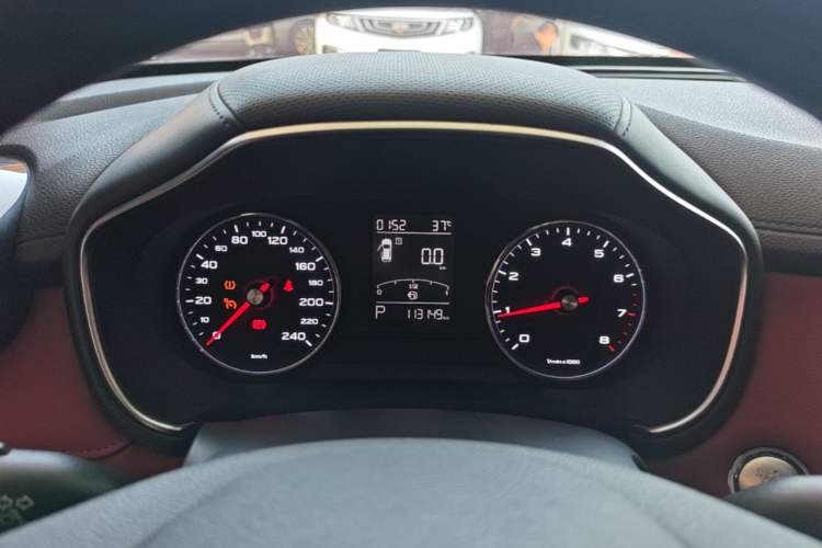 Used MG HS 2019 20T Automatic Two-Wheel Drive Trophy Super Sport Version China VI Standard Instrument Cluster