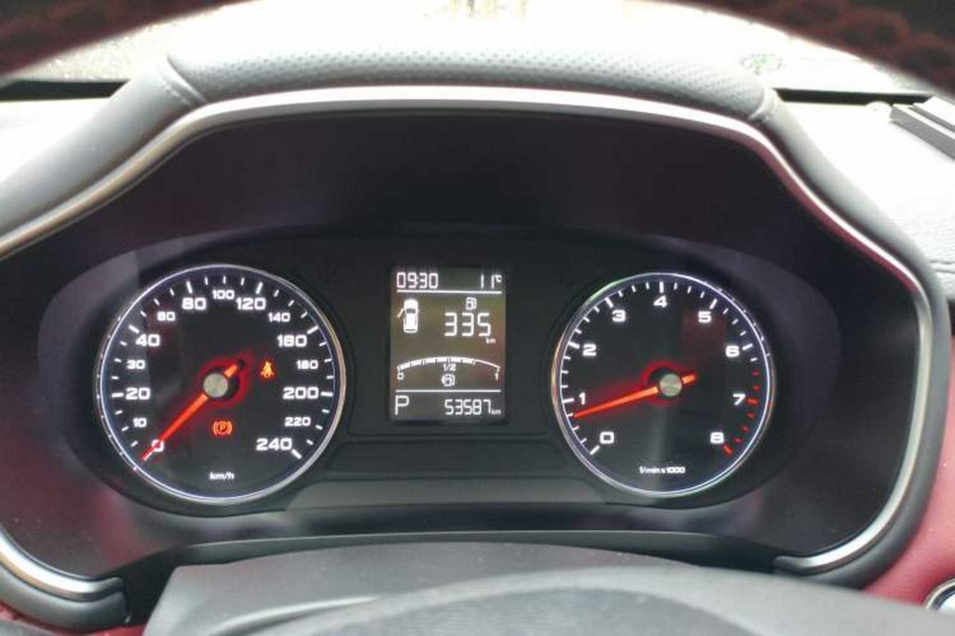 Used MG HS 2019 20T Automatic Two-Wheel Drive Trophy Super Sport Version China VI Standard Instrument Cluster