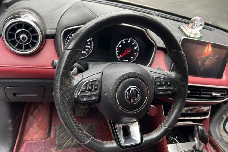 Used MG HS 2019 20T Automatic Two-Wheel Drive Trophy Super Sport Version China VI Standard Interior 1
