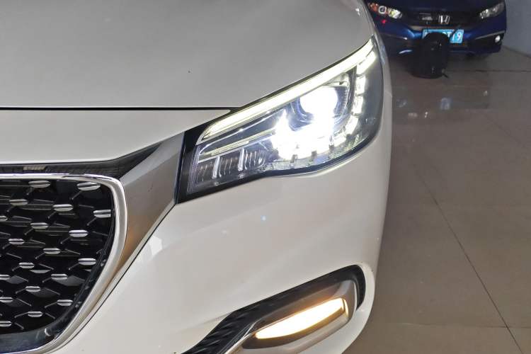 Used MG HS 2019 30T Automatic 2WD Trophy Enhanced Version China VI Standard Left Front Headlight