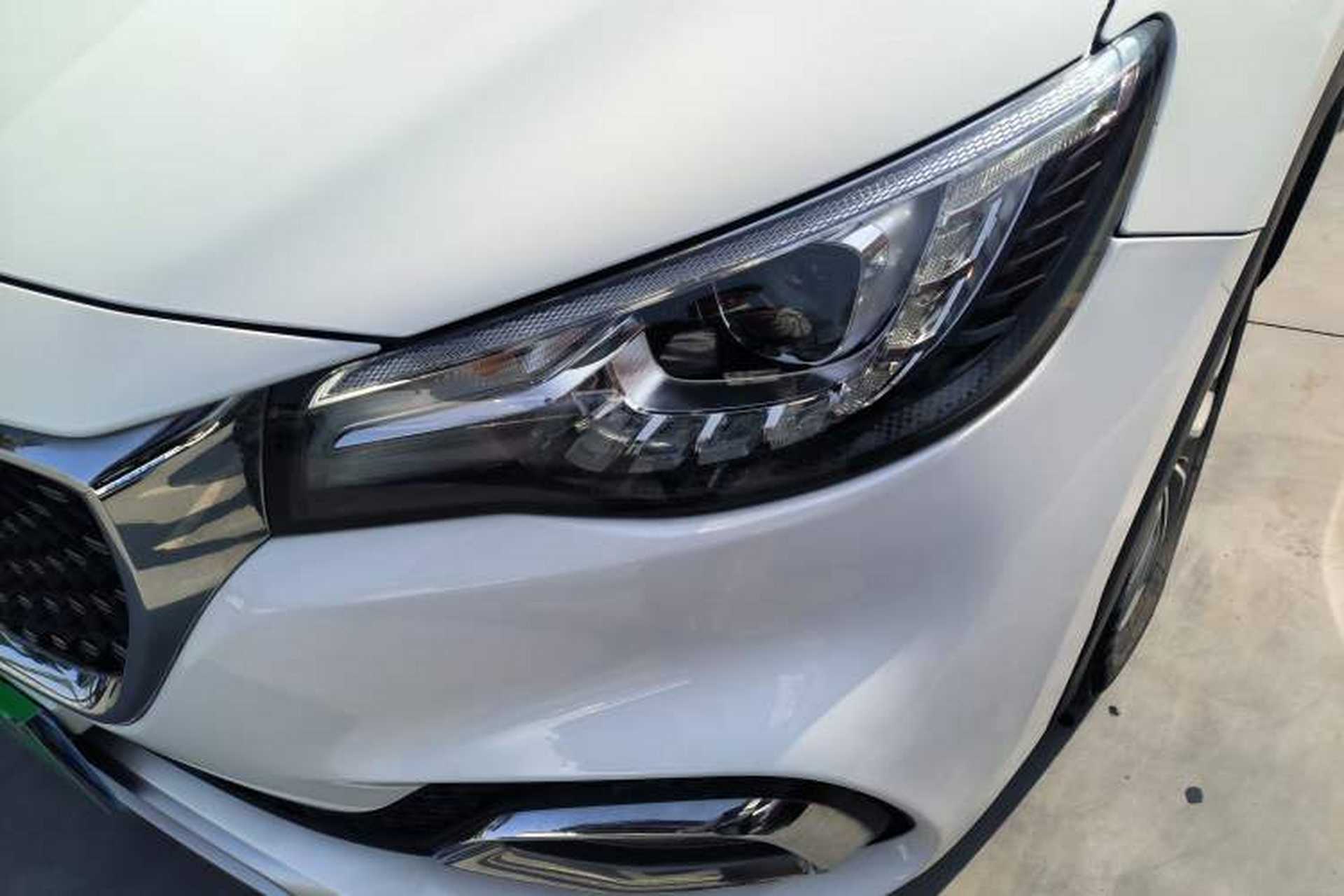 Used MG HS 2019 20T Automatic Two-Wheel Drive Luxury Edition China VI Standard Left Front Headlight