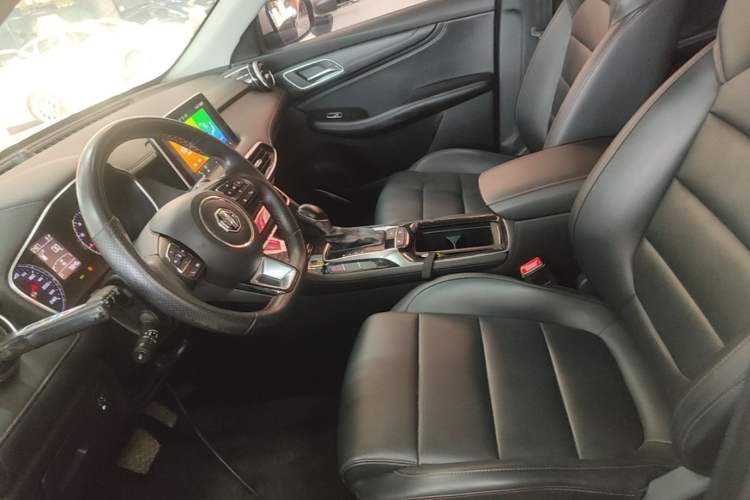 Used MG HS 2019 20T Automatic Two-Wheel Drive Luxury Edition China VI Standard Left Front Seat
