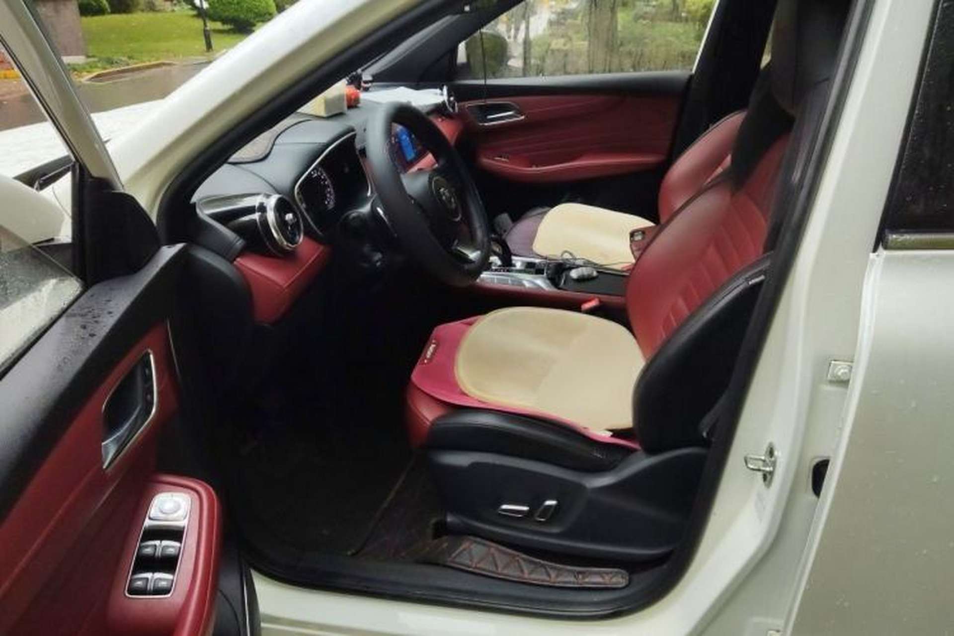 Used MG HS 2019 30T Automatic 2WD Trophy Enhanced Version China VI Standard Left Front Seat