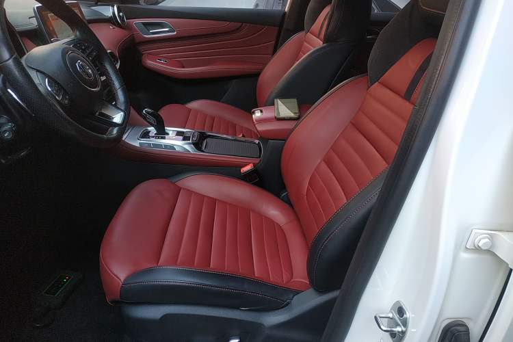 Used MG HS 2019 30T Automatic 2WD Trophy Enhanced Version China VI Standard Left Front Seat