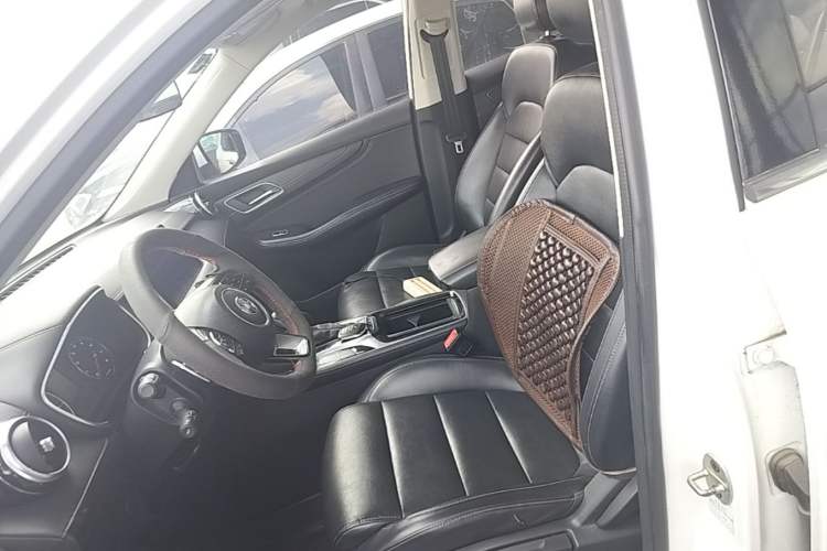Used MG HS 2019 20T Automatic Two-Wheel Drive Luxury Edition China VI Standard Left Front Seat