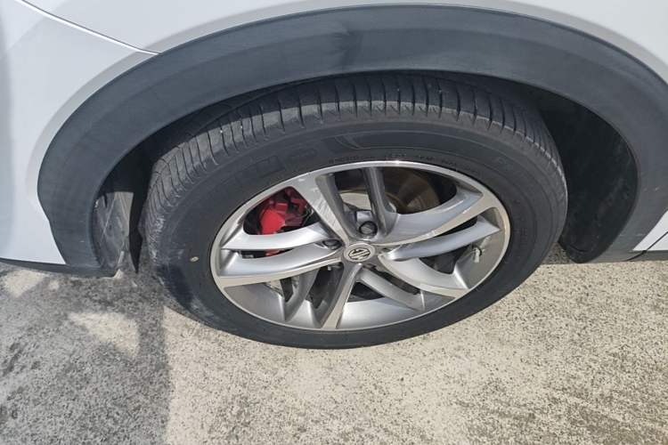 Used MG HS 2019 20T Automatic Two-Wheel Drive Trophy Super Sport Version China VI Standard Left Front Wheel Hub