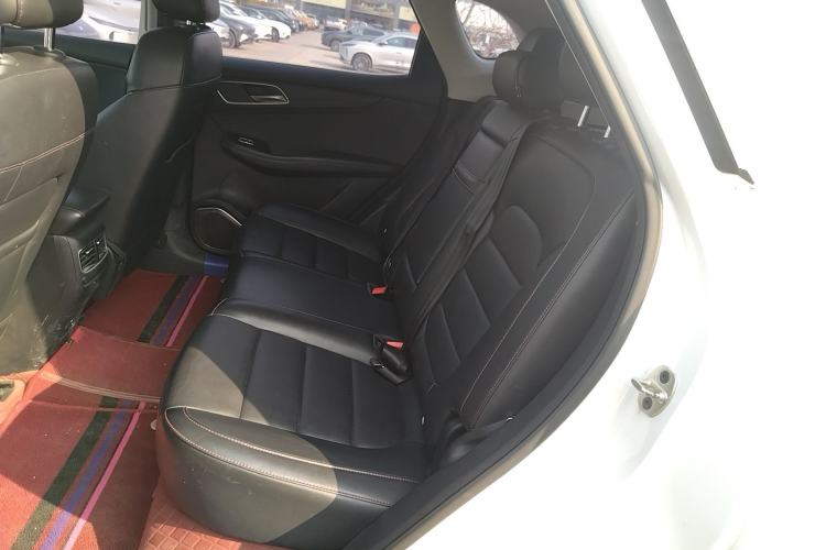 Used MG HS 2019 20T Automatic Two-Wheel Drive Luxury Edition China VI Standard Left Rear Seat