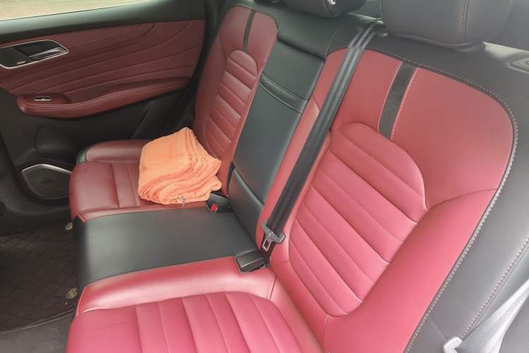 Used MG HS 2019 30T Automatic 2WD Trophy Supreme Edition China VI Standard Left Rear Seat