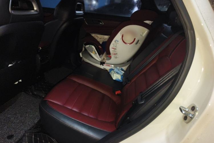 Used MG HS 2019 30T Automatic 2WD Trophy Enhanced Version China VI Standard Left Rear Seat
