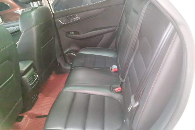 Used MG HS 2019 20T Automatic Two-Wheel Drive Luxury Edition China VI Standard Left Rear Seat