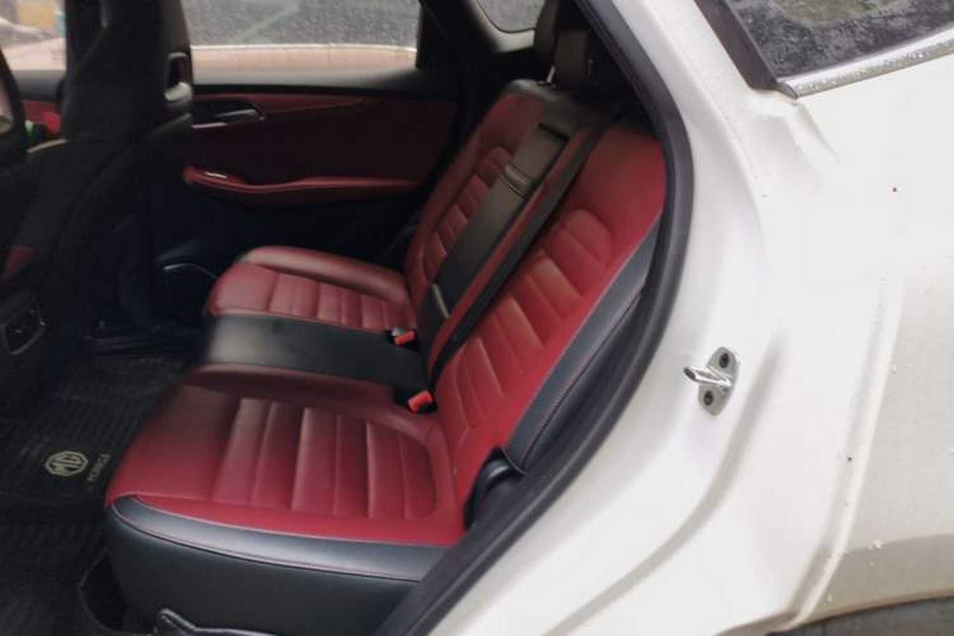 Used MG HS 2019 20T Automatic Two-Wheel Drive Trophy Super Sport Version China VI Standard Left Rear Seat